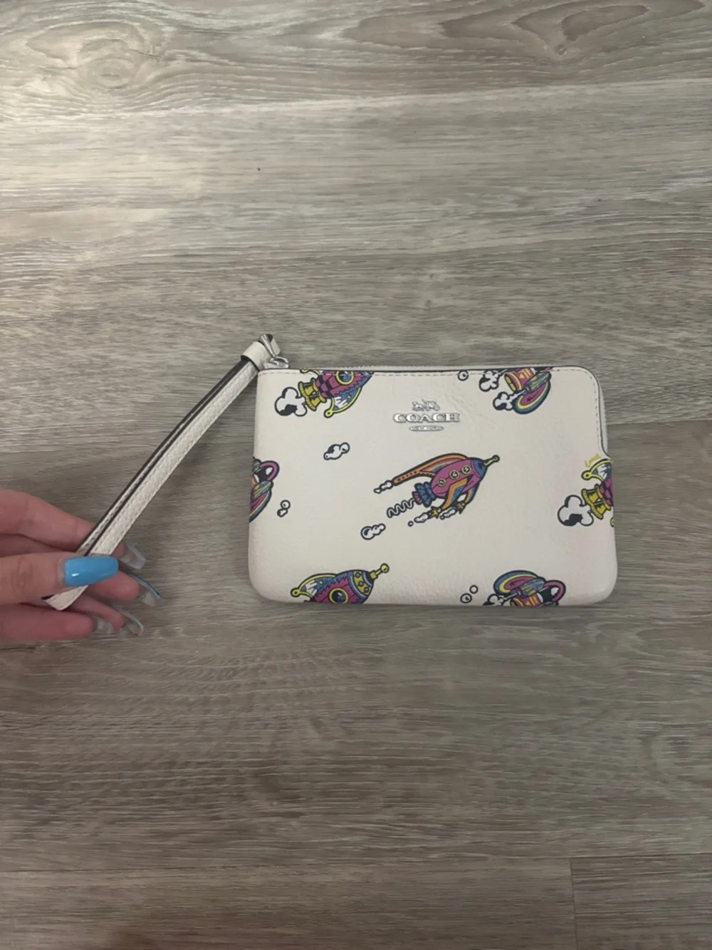 Coach White Rocket Print Leather Wristlet - Picture 2 of 4